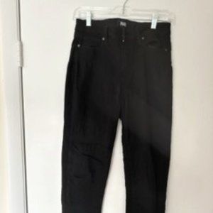 Paige Black Skinny Jean